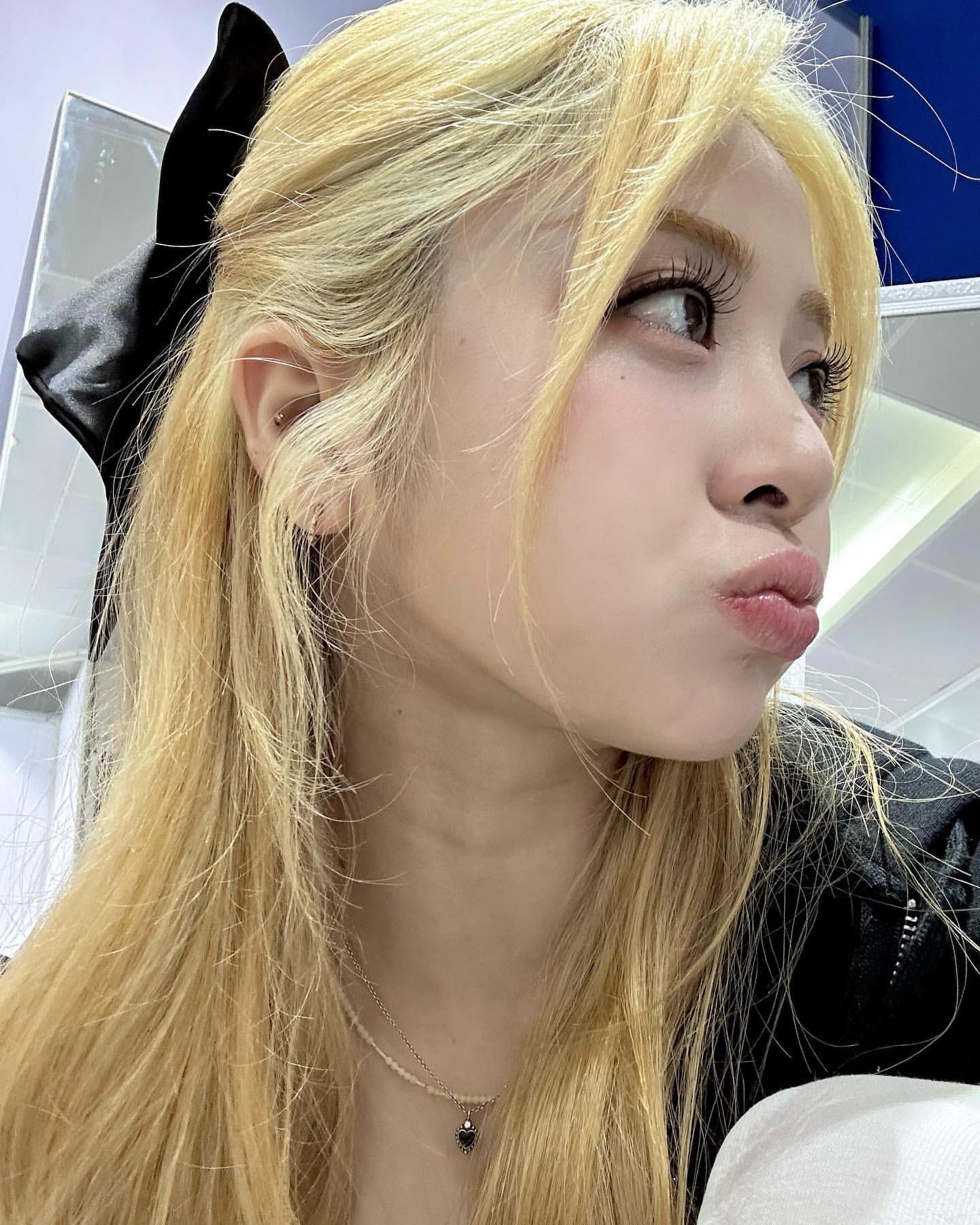 [잡담] 허윤진 인스타 미땡나 | 인스티즈