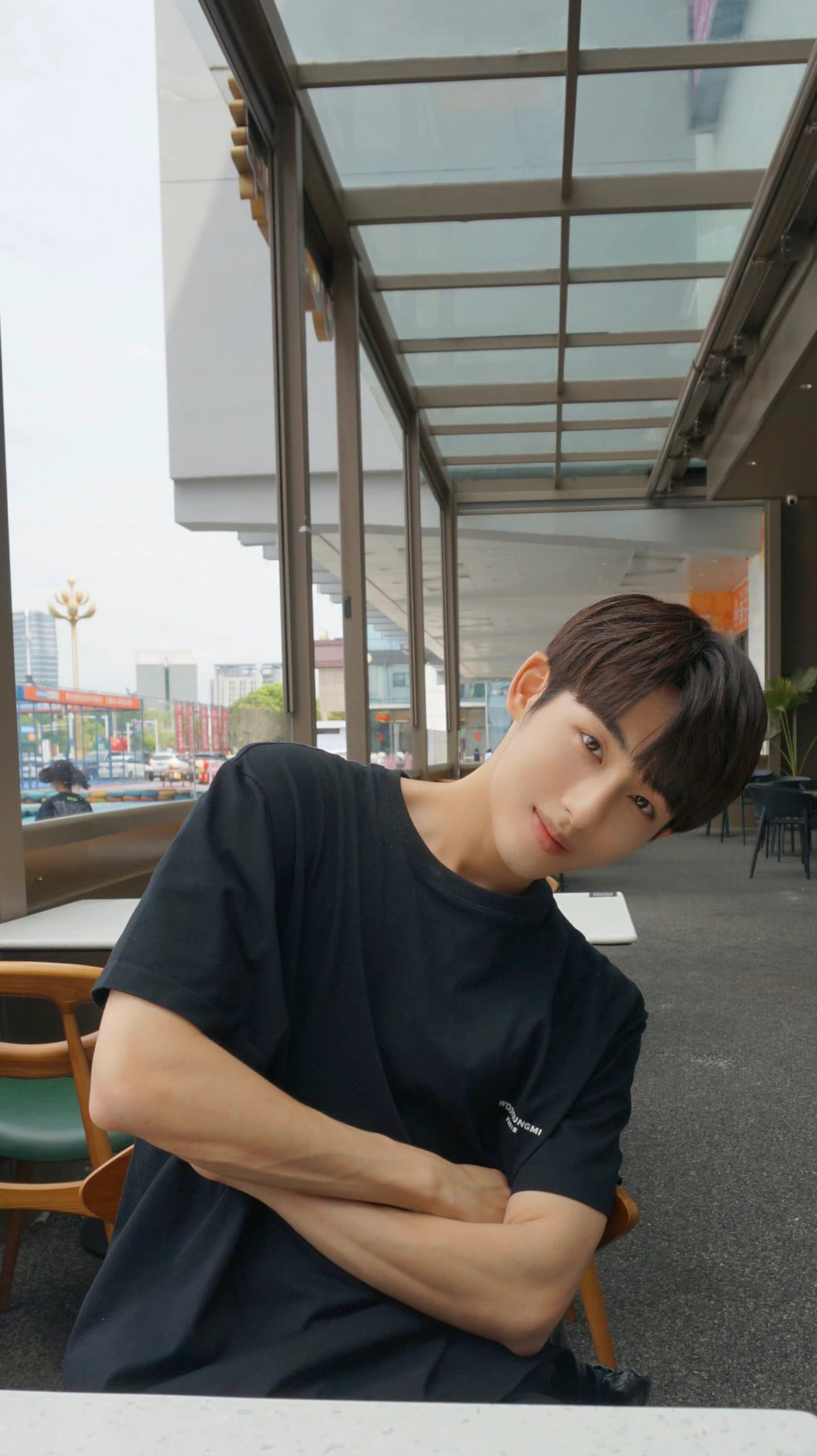 [잡담] 진짜 내가 상상만 해오던 이상형의 외모 | 인스티즈
