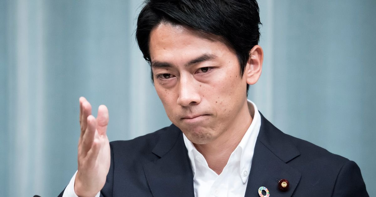 [잡담] 근데 보정만 다른 똑같은 움짤은 왜 저장하는거임?ㅋㅋ? | 인스티즈