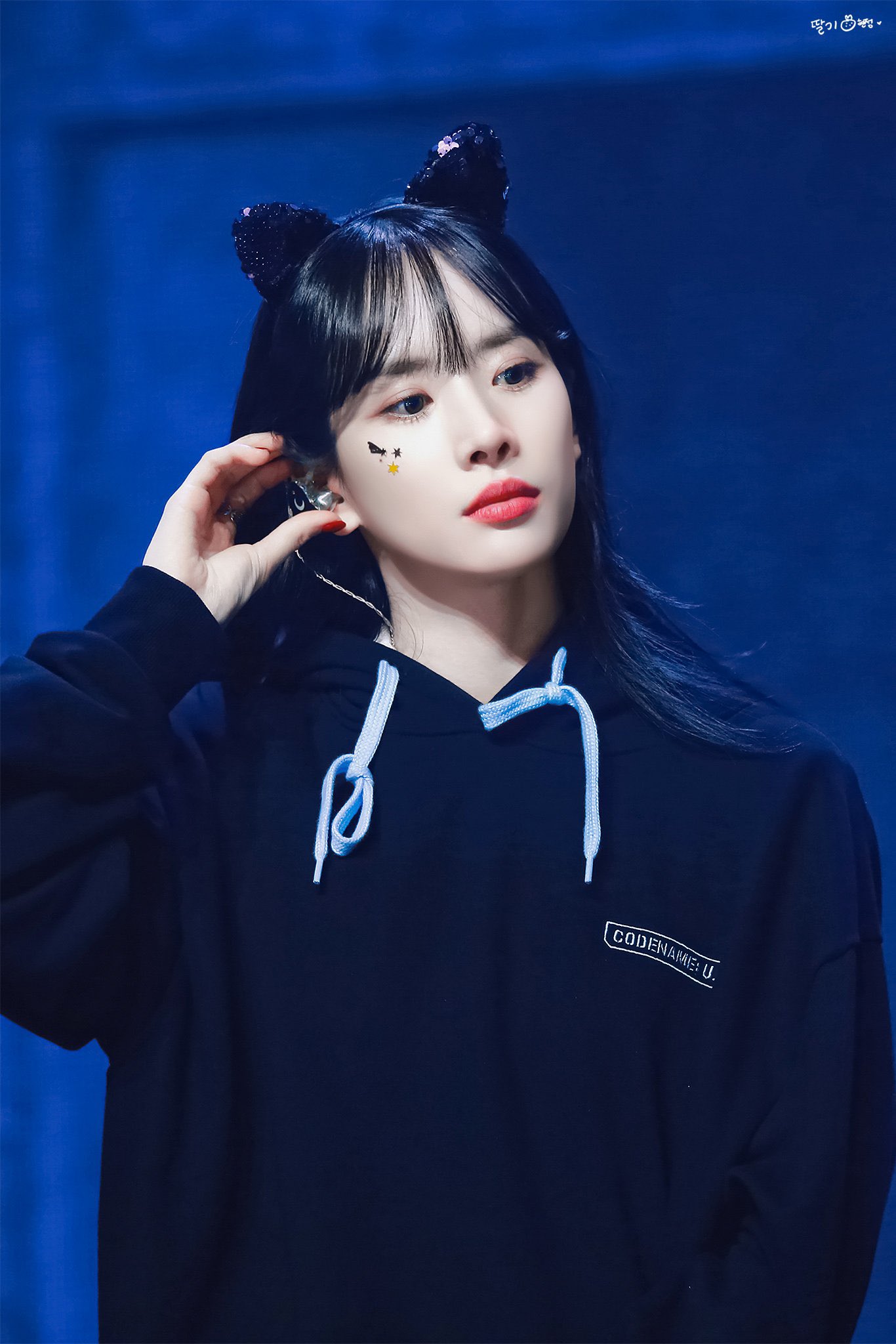 [잡담] 설아언니 귀여워...... 근데 잘생겼어....... | 인스티즈