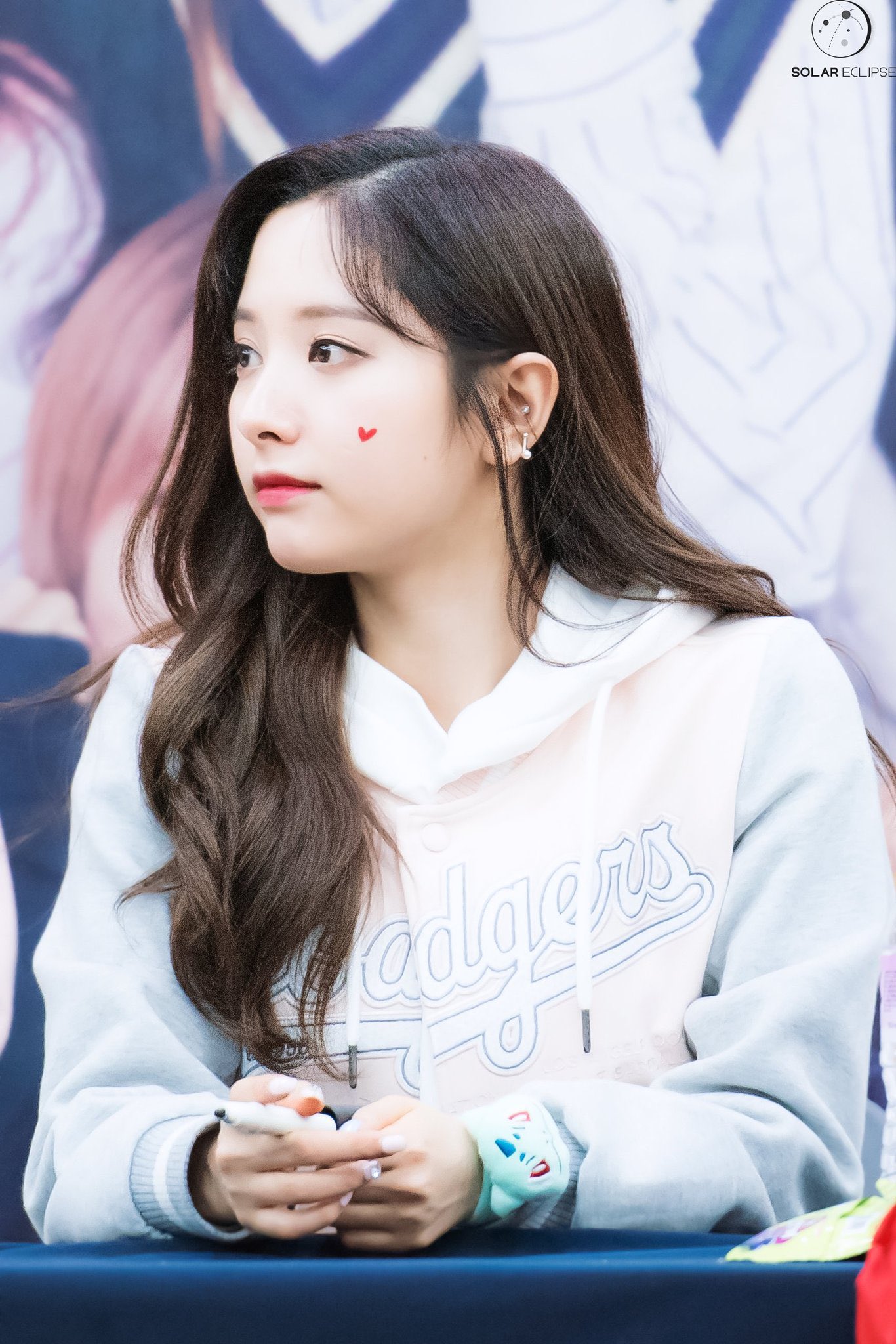 [잡담] 와 보나 데뷔초랑 최근 성장 쩐다 | 인스티즈