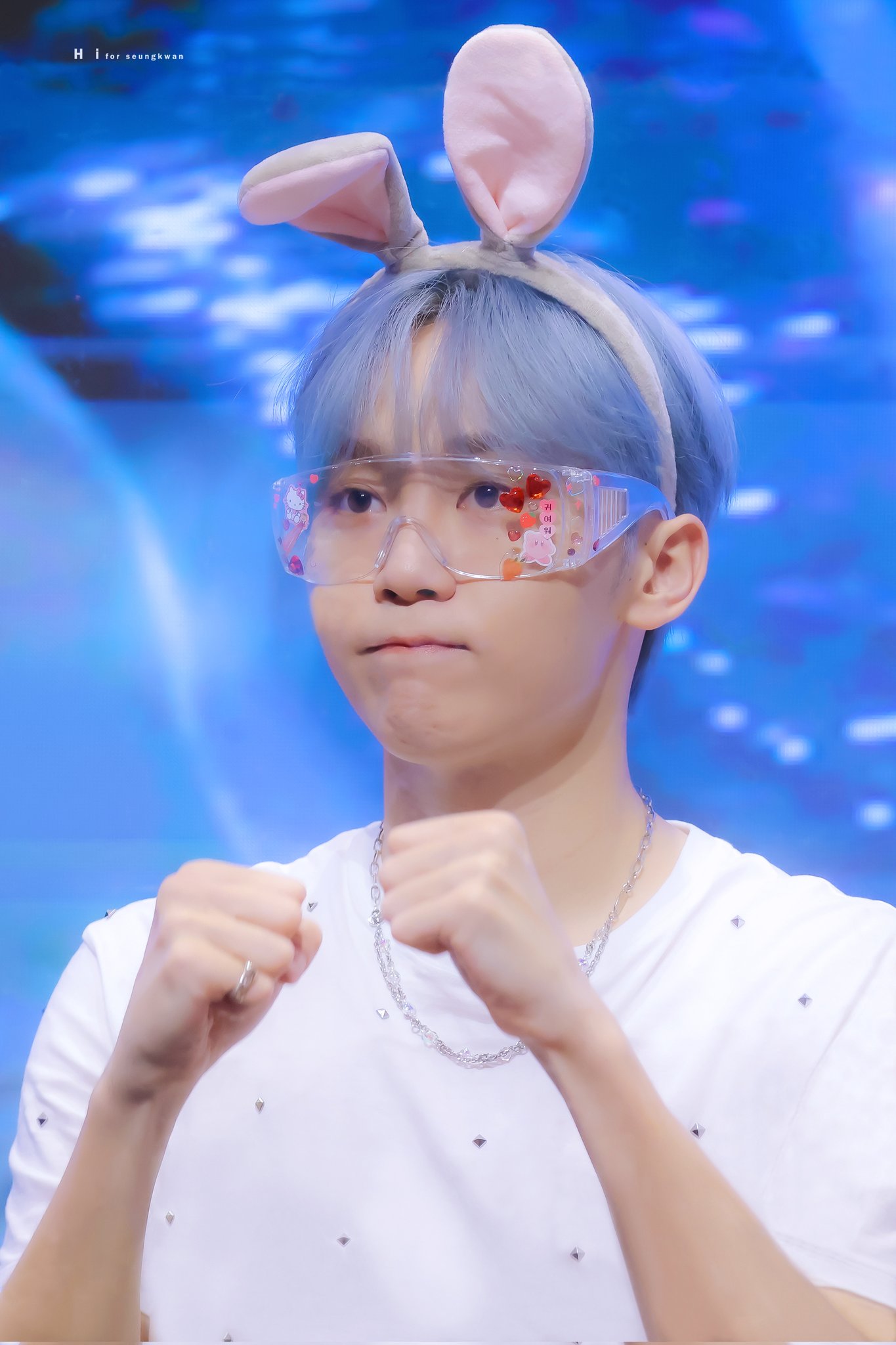[잡담] 세븐틴 승관 토끼파가 눈을 뜨고 살아있는데 | 인스티즈