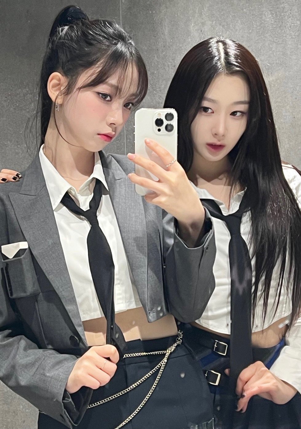 [잡담] 얘들아 카리나 지젤 미모 개미쳤도다 | 인스티즈