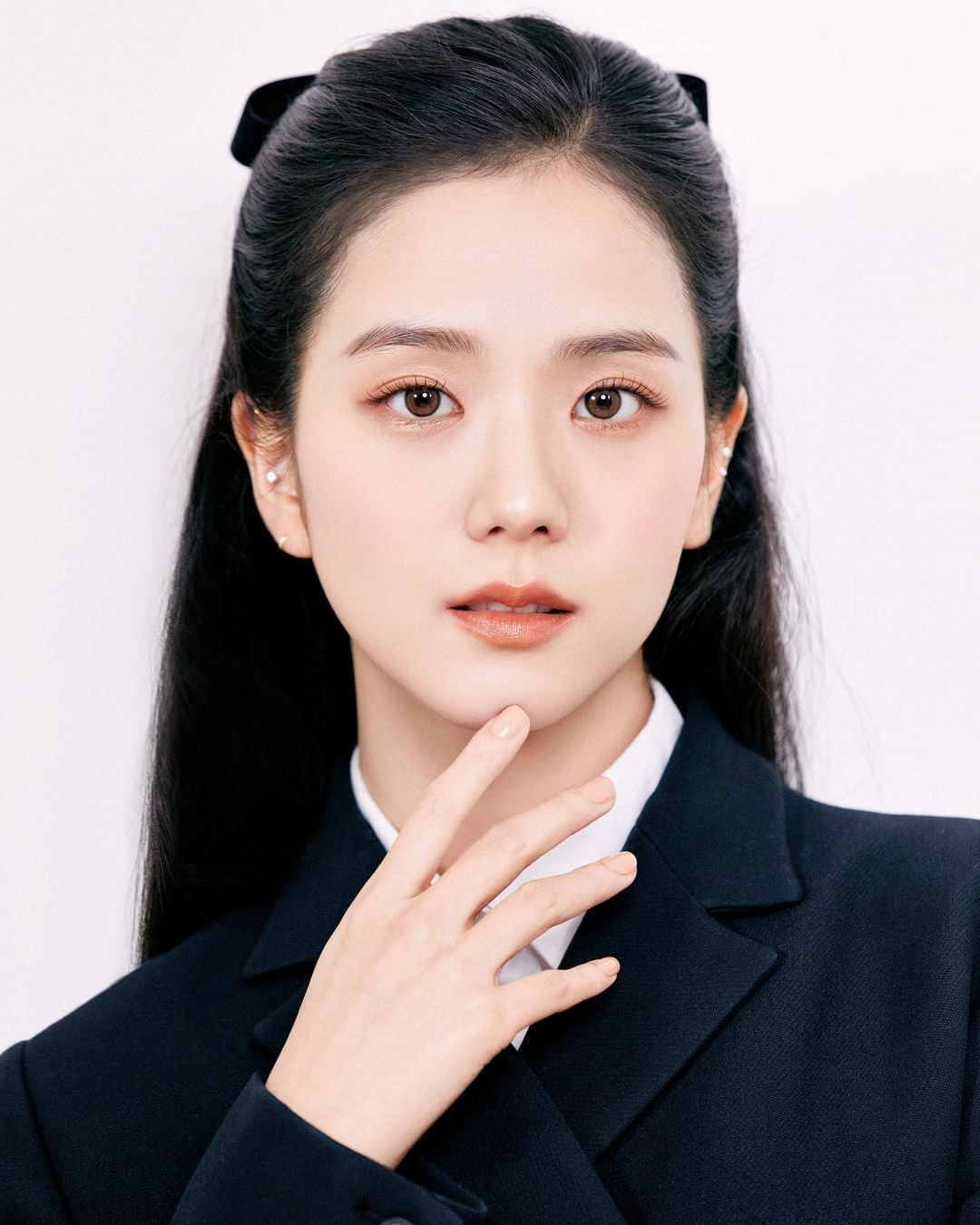 [잡담] 지수 이거 먼가 북한 느낌 나 | 인스티즈