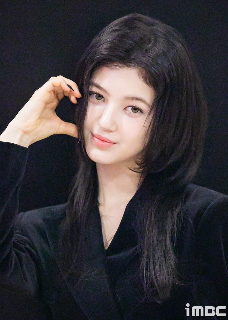 [잡담] 다니엘 오늘도 속눈썹 긴거 봐 | 인스티즈
