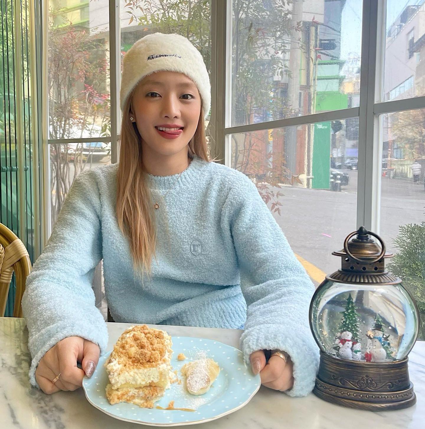 [잡담] 민니 이 모자 쓴거 너무 귀엽다 | 인스티즈