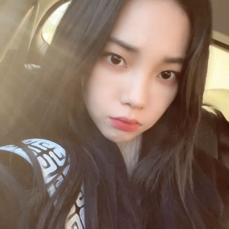 [잡담] 새벽에 보는 카리나는 좀 | 인스티즈