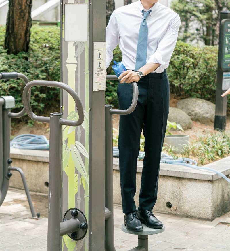 직장인들중에 이런핏 나오는 남자 어느정도 있을까? | 인스티즈