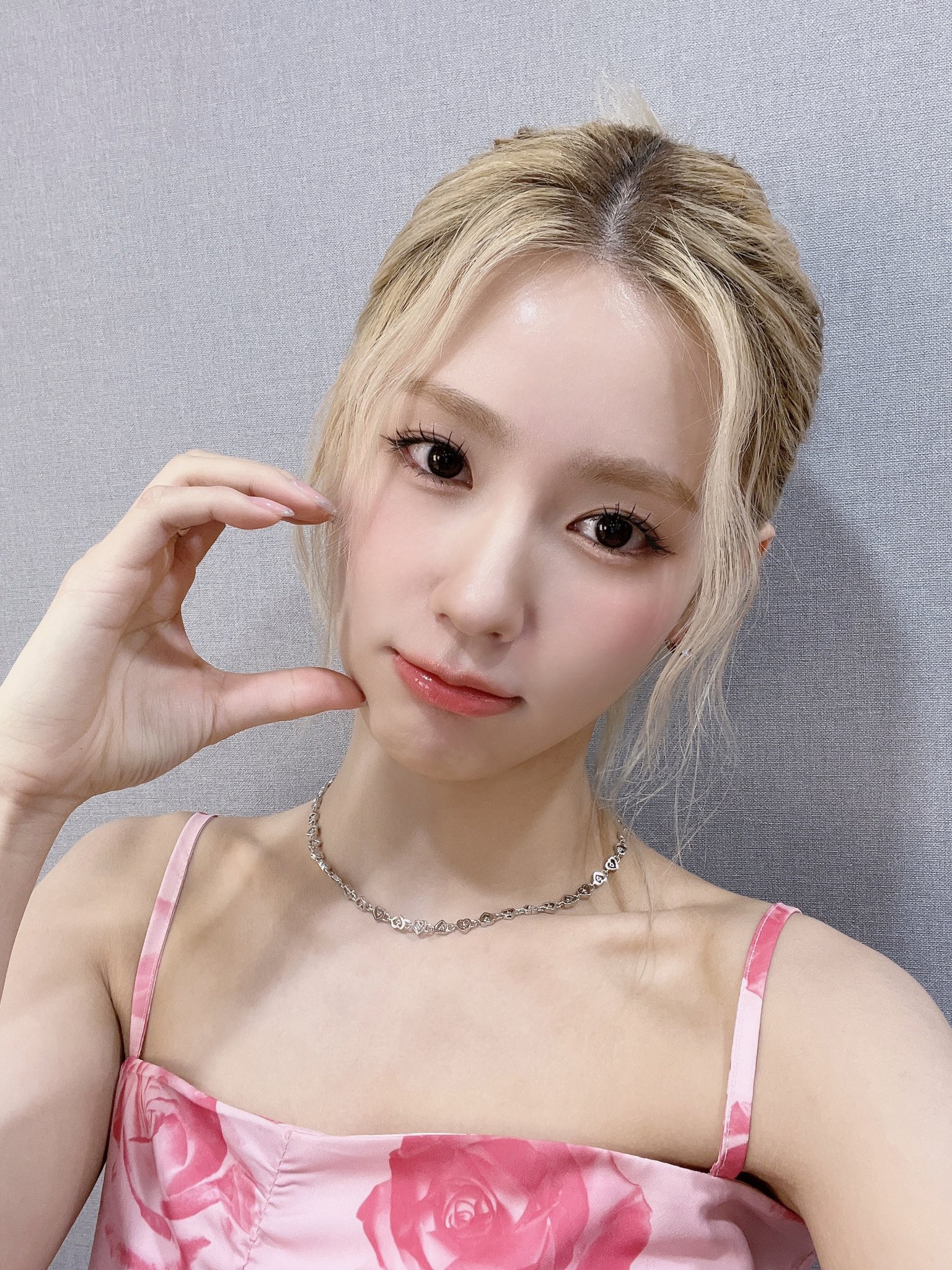 [잡담] 엠카 면공주 오늘도 예쁘네 | 인스티즈