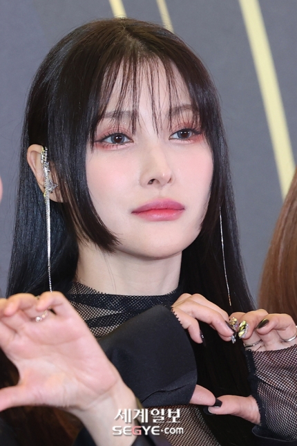 [잡담] 라인업은 모르겠고 오늘 규리여신 정말 규리여신임 | 인스티즈