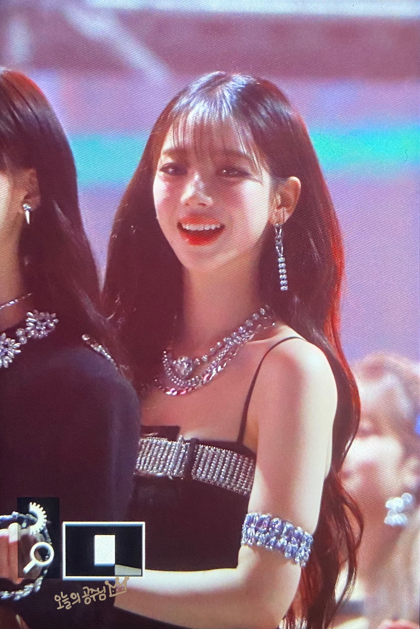 [잡담] 카리나 오늘 레전드로 예뻤네... | 인스티즈