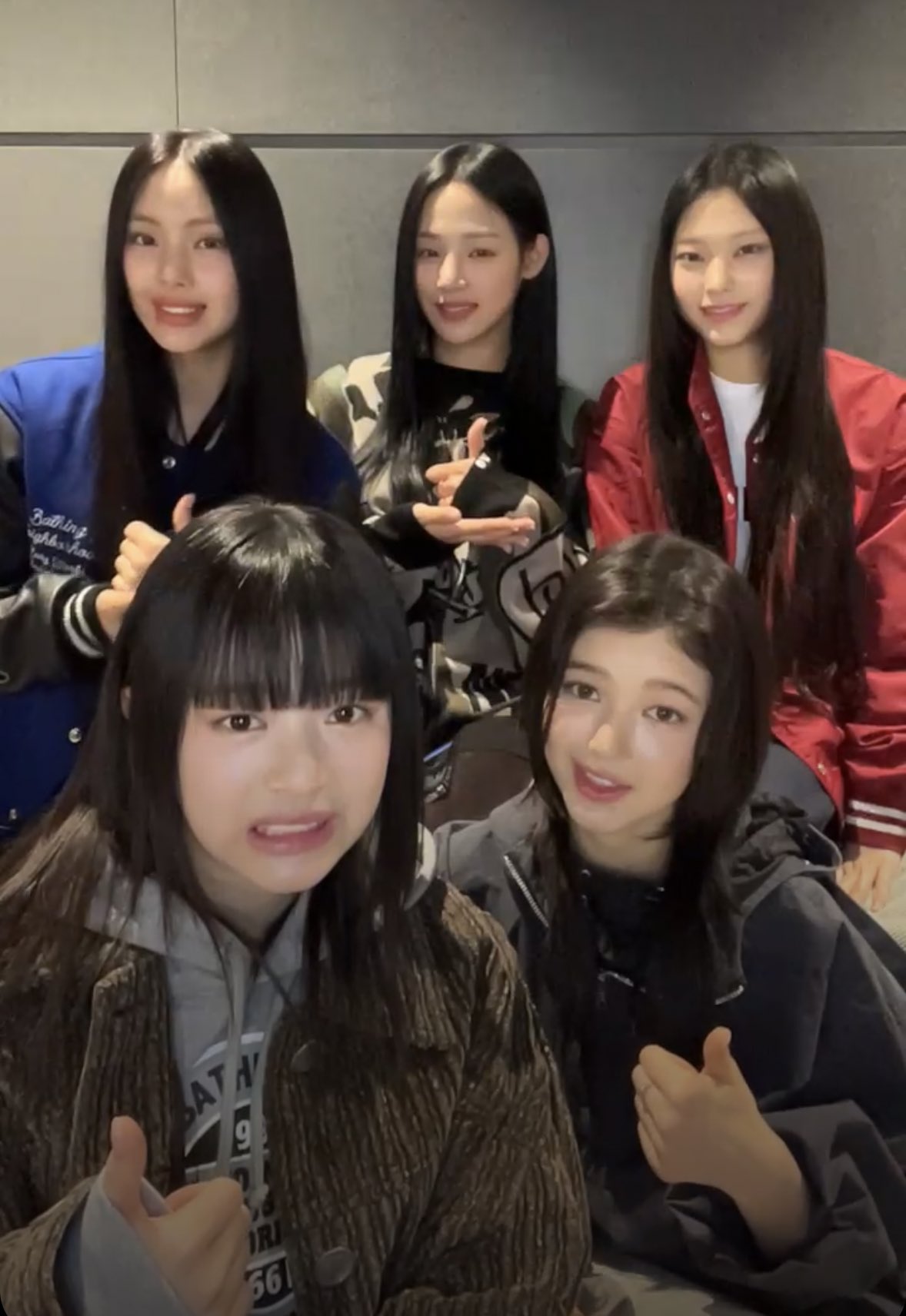 [잡담] 뉴진스 이거 무슨 상황인거야? | 인스티즈
