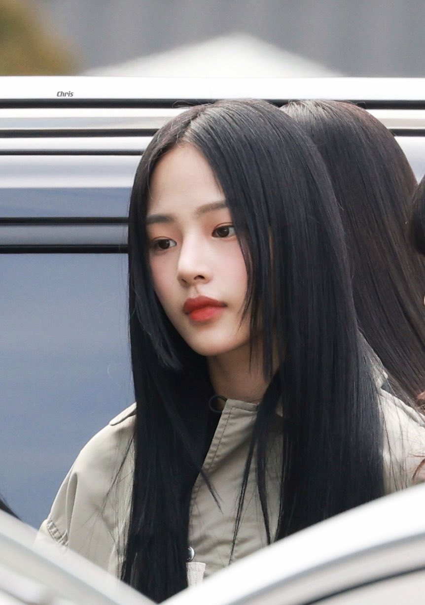 [잡담] 뉴진스 민지는 신기한게 아무것도 안 한게 레전드 미인임 | 인스티즈
