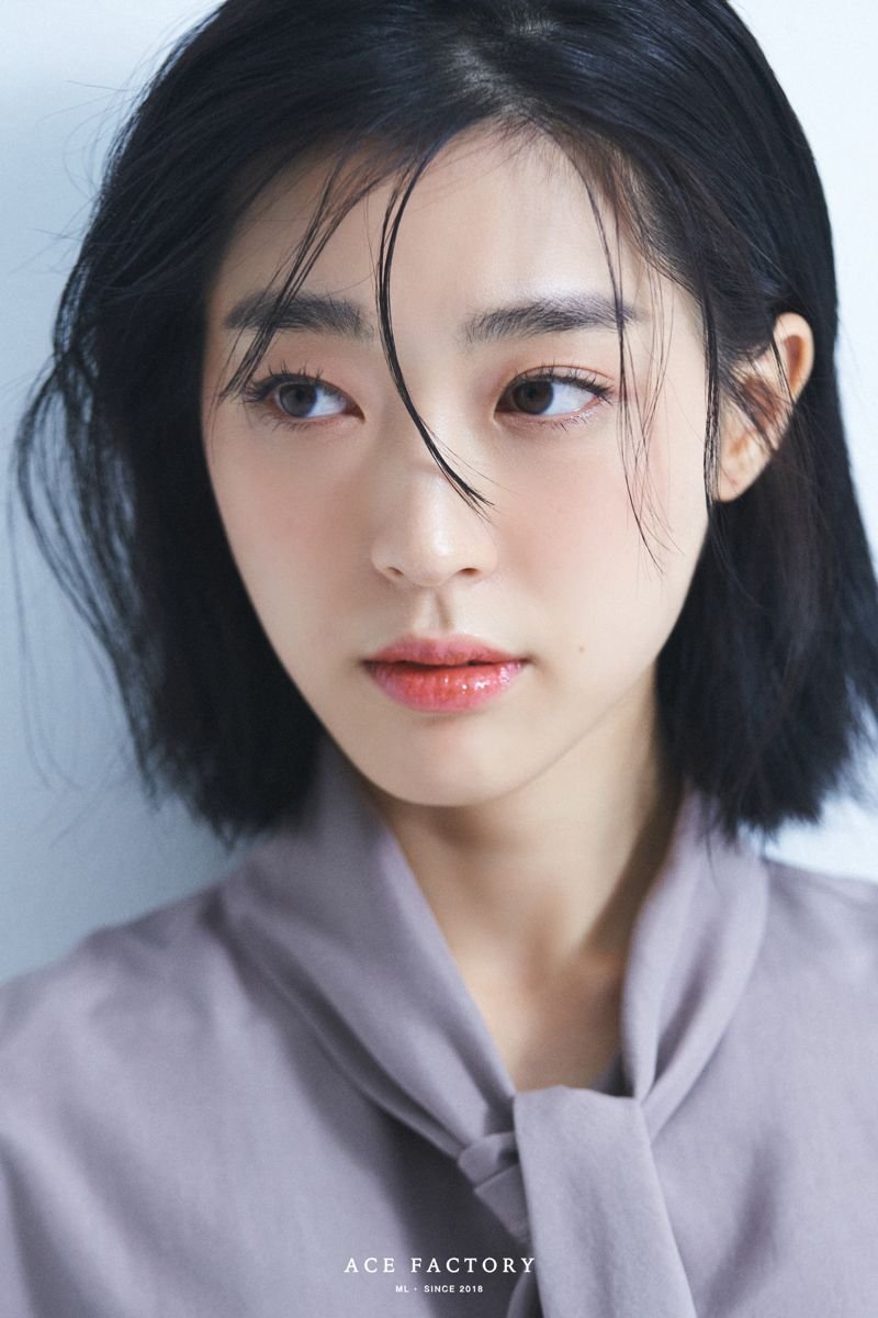 [잡담] 최성은 진짜 매력있게 예쁘지 않아!? | 인스티즈
