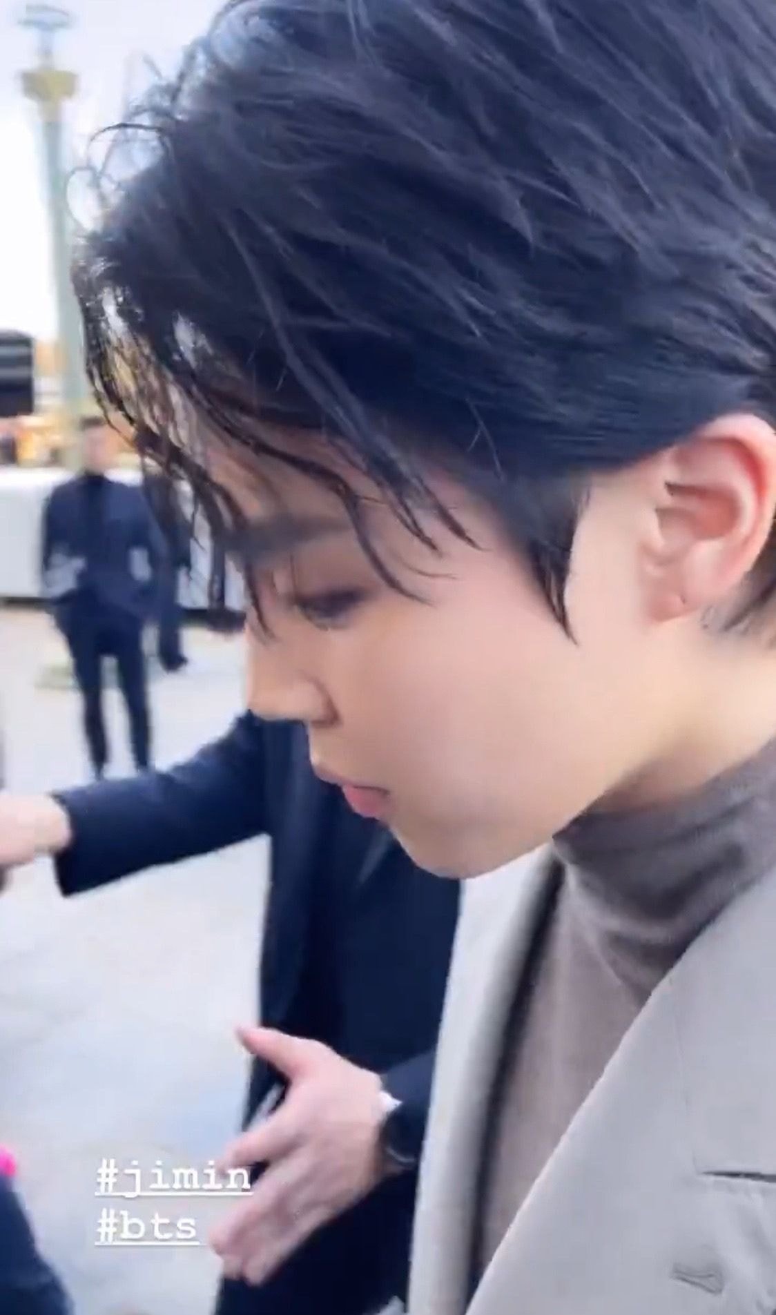 [잡담] 지민 피부 진짜 좋다 | 인스티즈