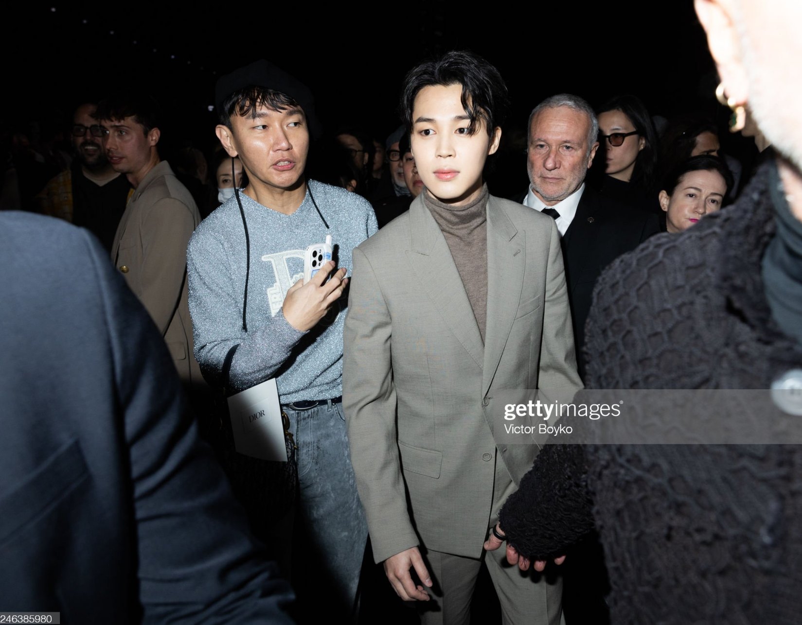 [잡담] 지민 디올쇼 다른 게티 떴당 | 인스티즈
