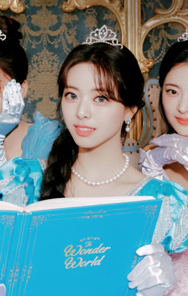 [잡담] 유나 눈 진짜 왕방울만하다 | 인스티즈
