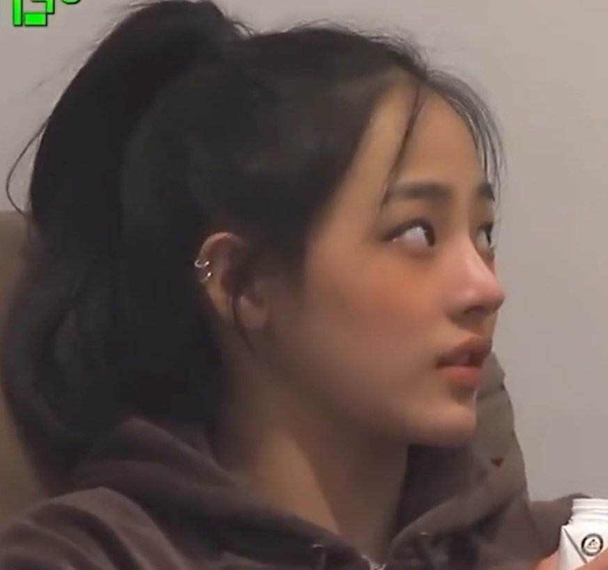 [잡담] 민지 이거 무슨 영상이야..?? | 인스티즈