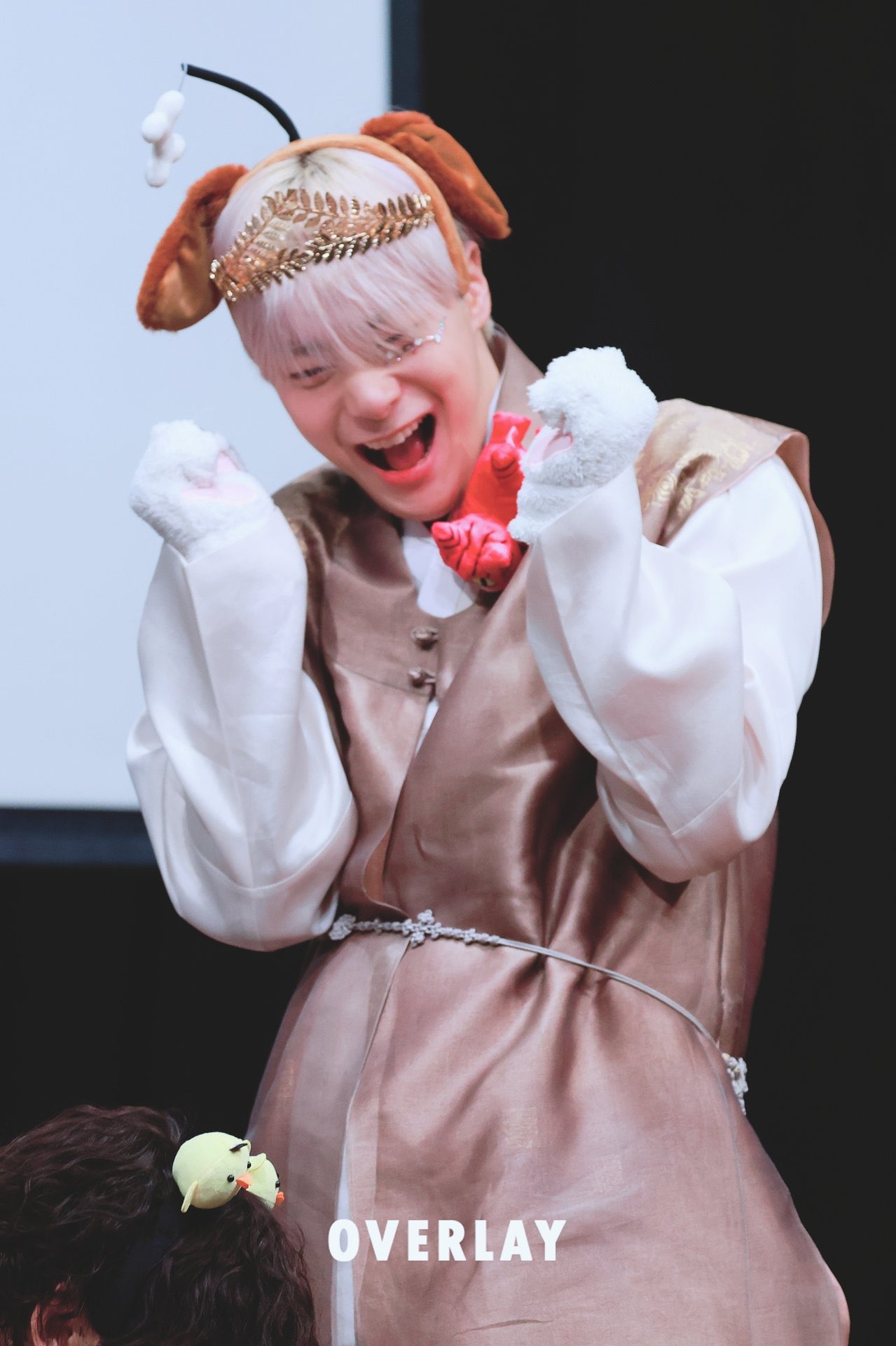 [잡담] 문빈 오늘 진짜 강아지 아닌지.. | 인스티즈