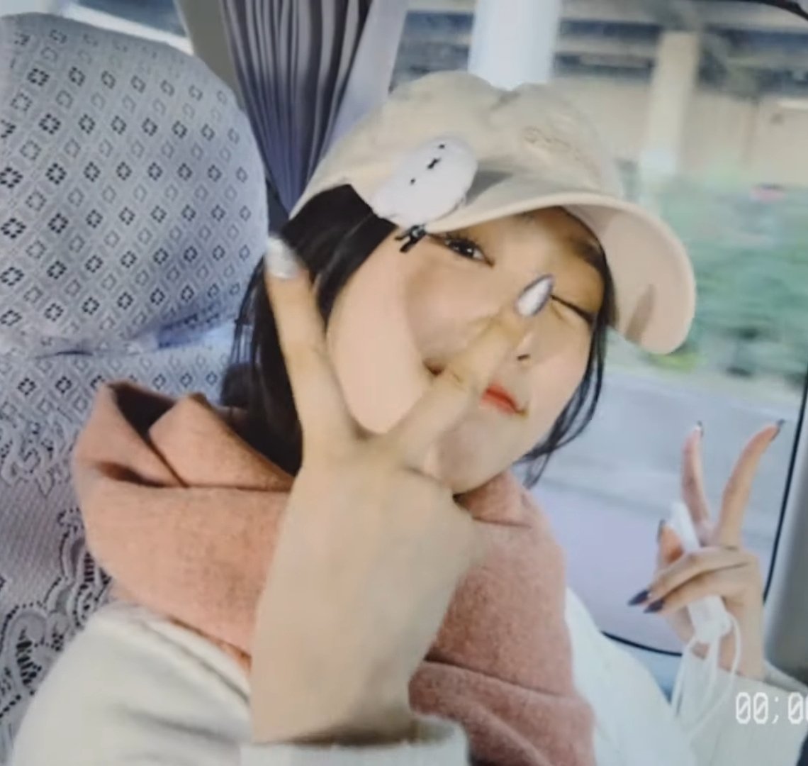 [잡담] 캐릭터 미피 닮은 여돌 하면 떠오르는 사람은 ❔❕ | 인스티즈