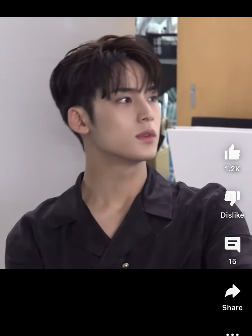 [잡담] 쇼츠에서 발견한 세븐틴 민규 이영상 언제입니까..... | 인스티즈