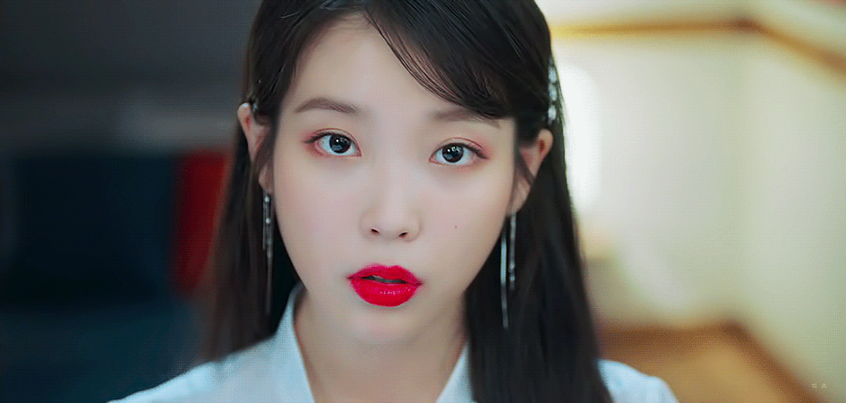 [잡담] 아이유 팬카페 댓글 이렇게 보면 또 다르게 들려 | 인스티즈