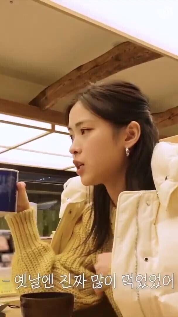 [잡담] 초밥 진짜 많이 먹었었다는 있지 류진 | 인스티즈