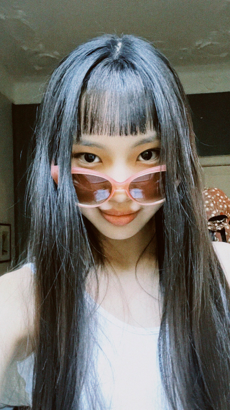 [잡담] 뉴진스에서 셀카 제일 잘 찍는 멤버 ㄹㅇ이야 | 인스티즈