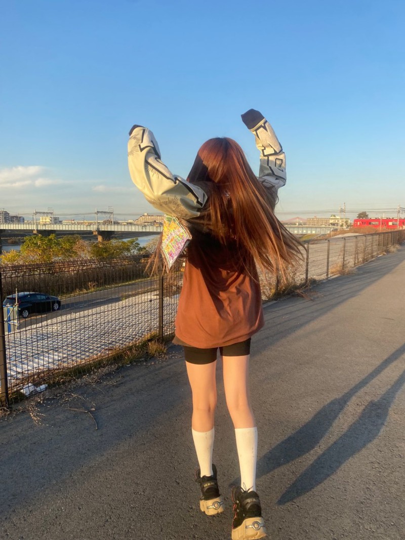 [잡담] 뉴진스에서 셀카 제일 잘 찍는 멤버 ㄹㅇ이야 | 인스티즈