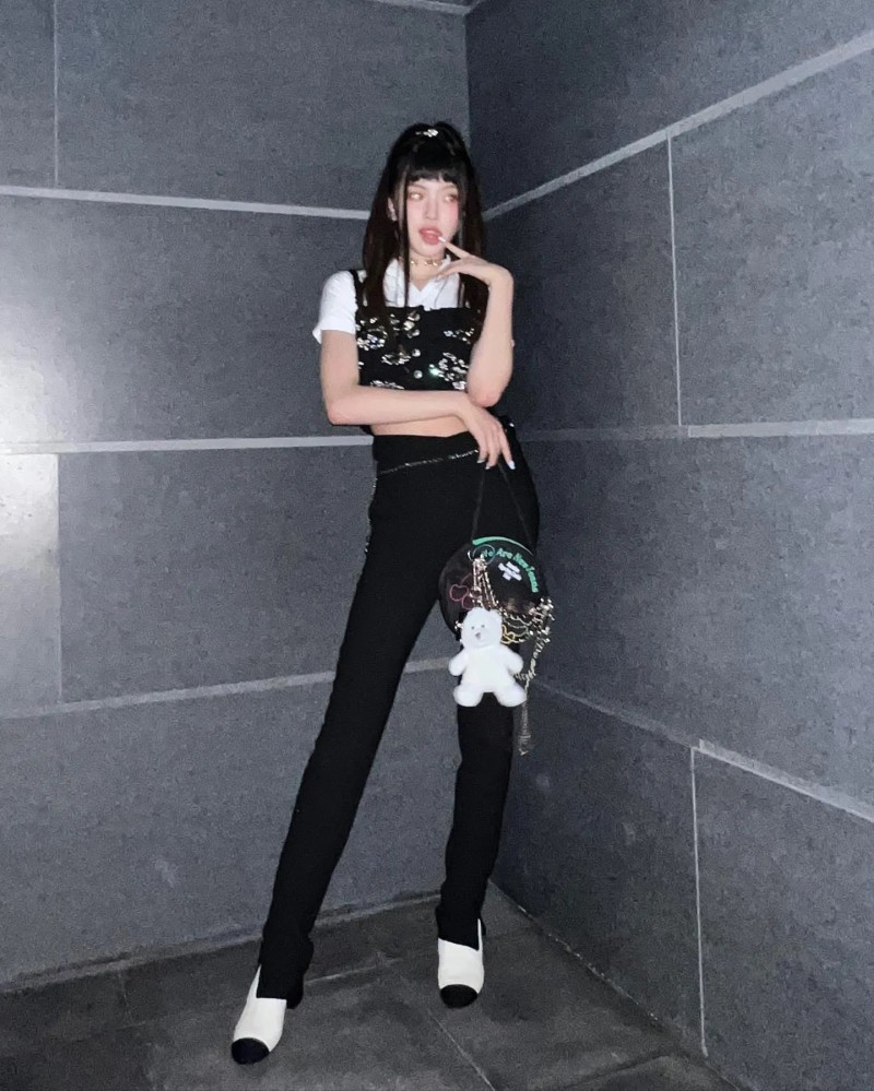[잡담] 뉴진스 혜인 전신사진 사기 아님???? | 인스티즈