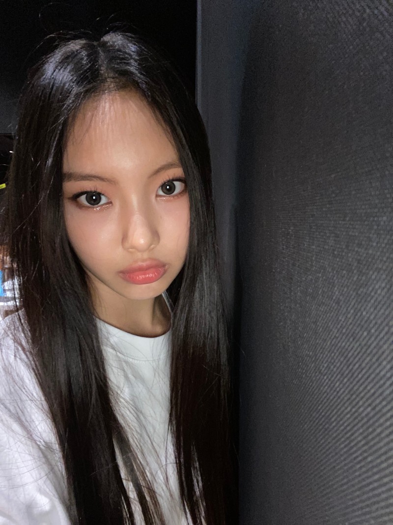 [잡담] 뉴진스 혜인 사진빨 없는 이유가 뭘까....? | 인스티즈