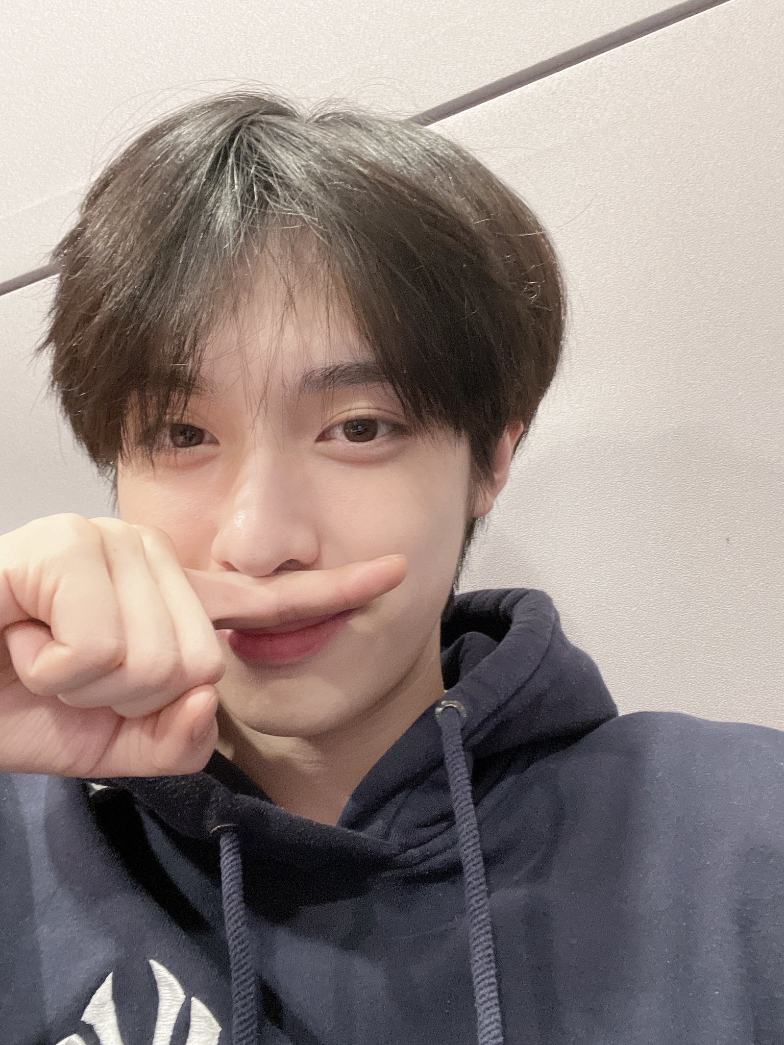 [잡담] 엑디즈 가온 얼굴로 더 알려졌으면 좋겠다............ | 인스티즈