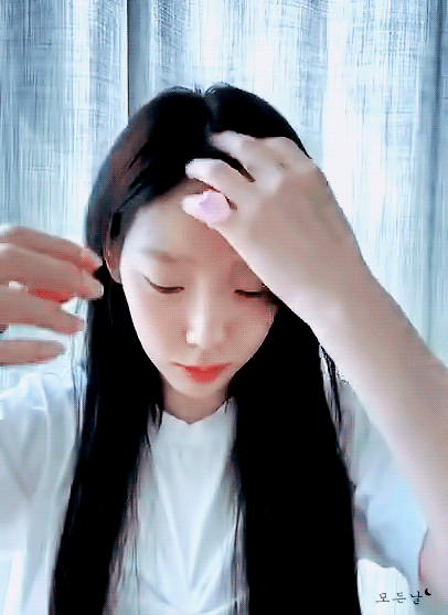 [잡담] 아니 ㄹㅇ 태연이랑 카리나는 턱쪽 얼굴형이 어떻게 이렇지... | 인스티즈