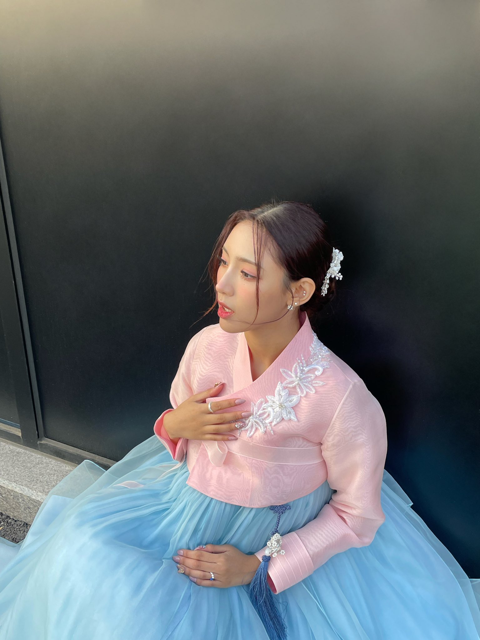 [잡담] 라잇썸 초원이 한복사진 예쁘다 | 인스티즈