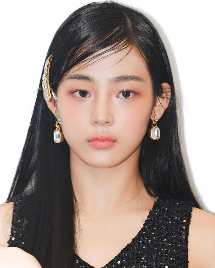 [잡담] 난 개인적으로 이 날의 민지 정말 좋아해 | 인스티즈