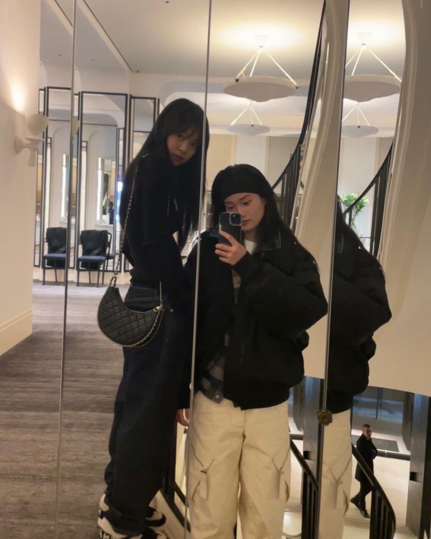 [잡담] 제니 또 인스타 폭주하네ㅋㅋ | 인스티즈