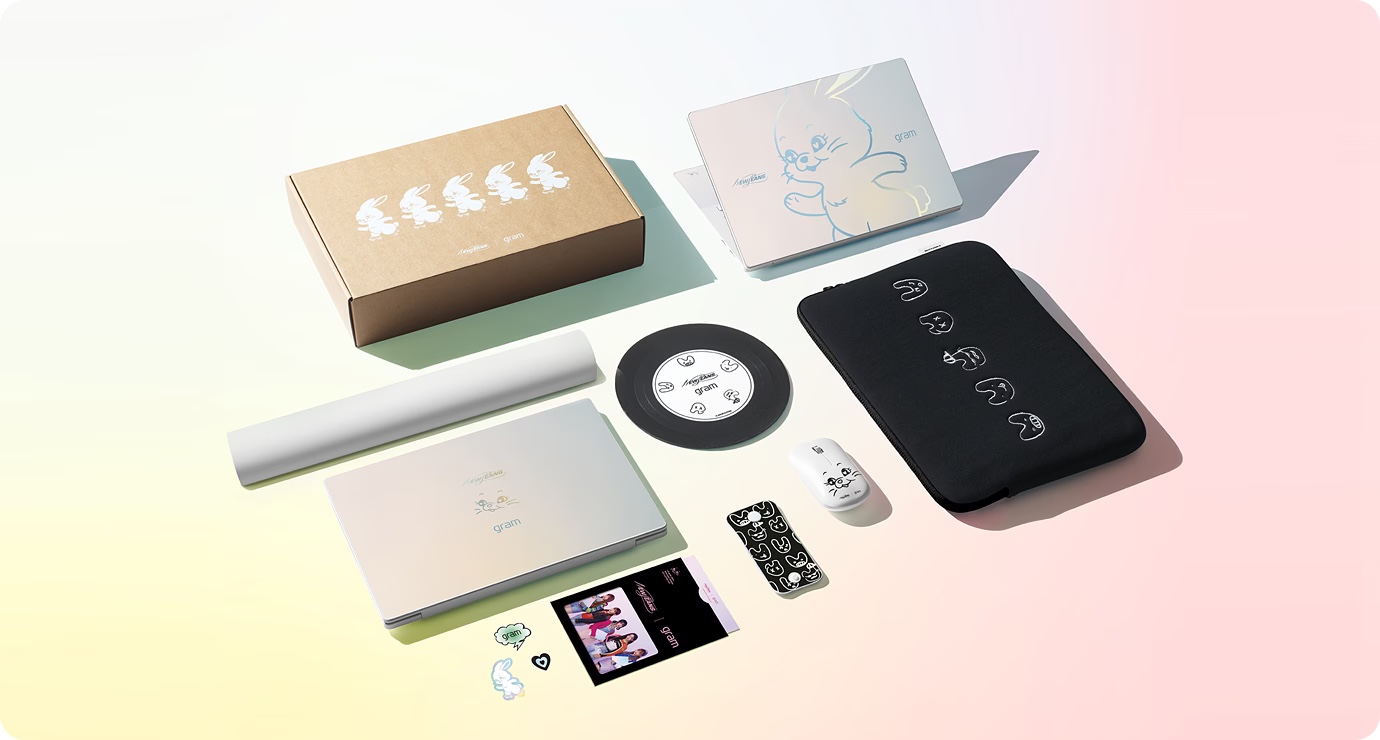 [잡담] 뉴진스 노트북 예쁘다 | 인스티즈