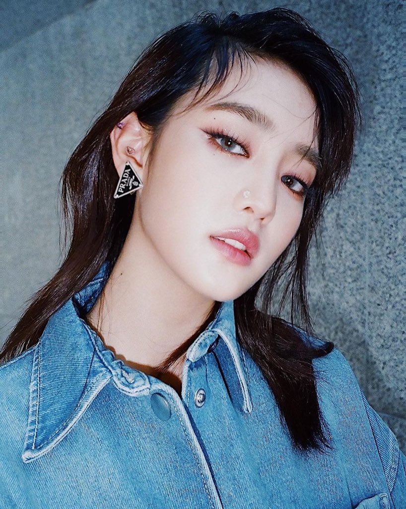 [잡담] 아이들 민니 ✨ 하면 바로 딱 떠오르는 브랜드 뭐야 ? 민니랑 잘 어울리는 ! | 인스티즈