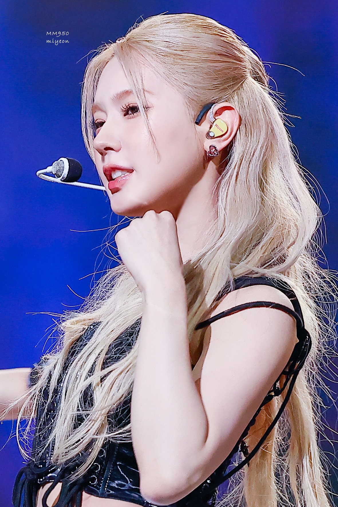 [잡담] 코 예쁜 여돌 하면 떠오르는 사람은 ? | 인스티즈