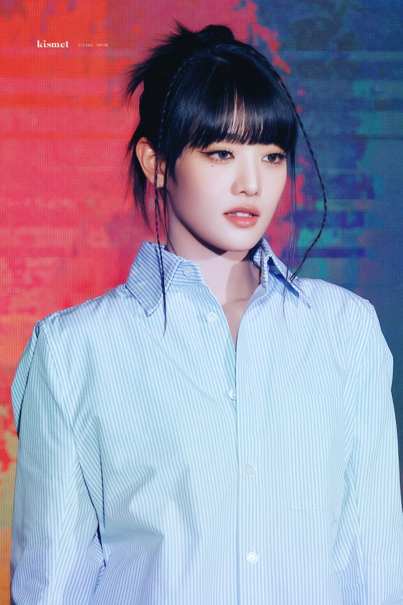 [잡담] (여자)아이들 민니 갭 차이 보고 가 | 인스티즈