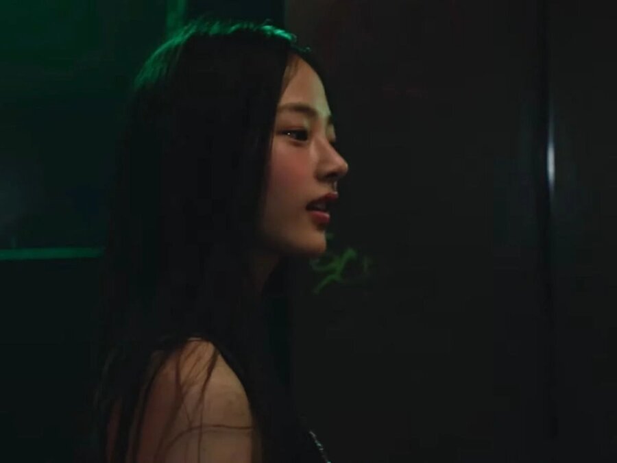 [잡담] 뉴진스 민지 옆태는 ㄹㅇ볼때마다 경이롭다 조각상 아녀? | 인스티즈
