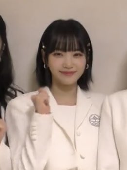 [잡담] 김채원 허쉬컷했는데 일본 드라마 여주인공 같음 | 인스티즈