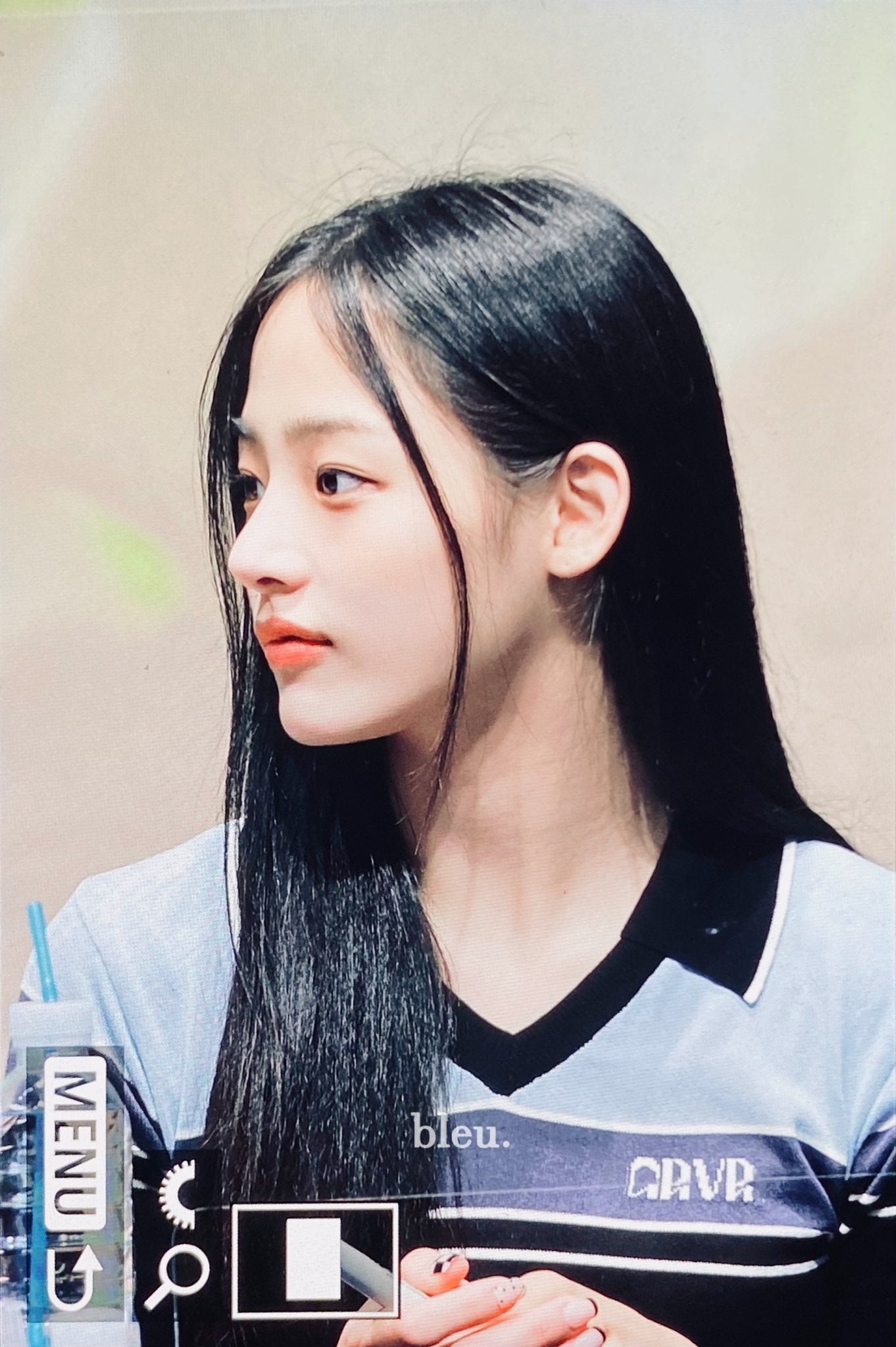 [잡담] 뉴진스 민지 옆태는 ㄹㅇ볼때마다 경이롭다 조각상 아녀? | 인스티즈