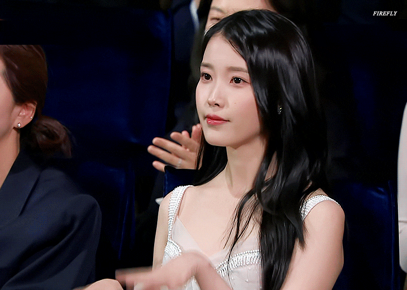 [잡담] 아이유는 토끼vs강아지 ?? | 인스티즈