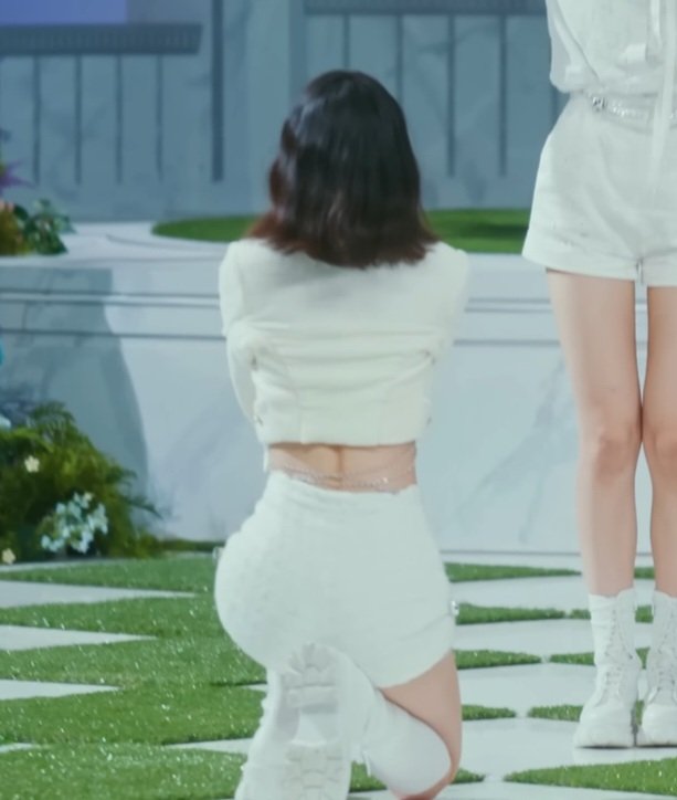 [잡담] 르세라핌 피어리스 일본버전 뮤비 보다 또 다짐했어 | 인스티즈