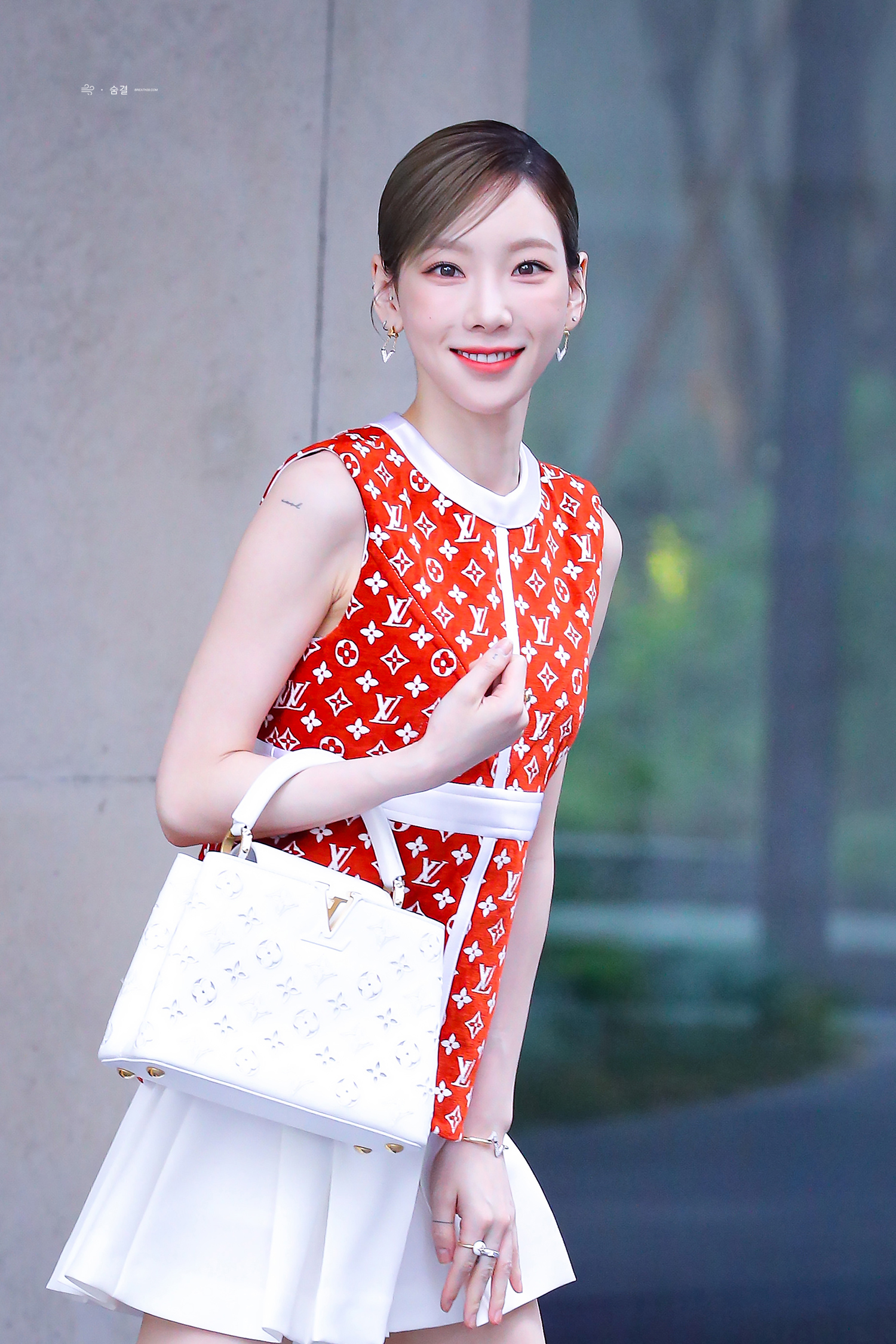 [잡담] 내가 보고싶어서 올리는 여름 태연 vs 겨울 태연 | 인스티즈