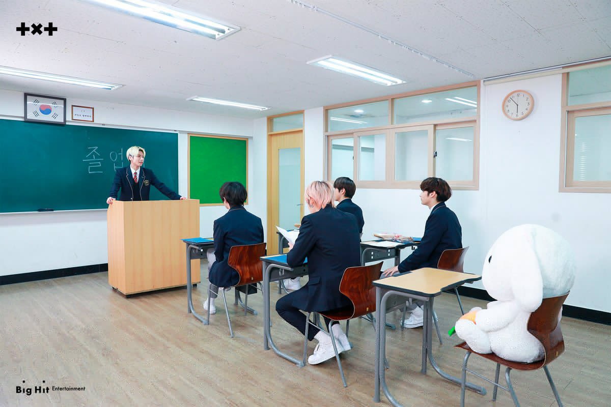 [잡담] 투바투 토빈이 나름 귀엽긴 함 | 인스티즈