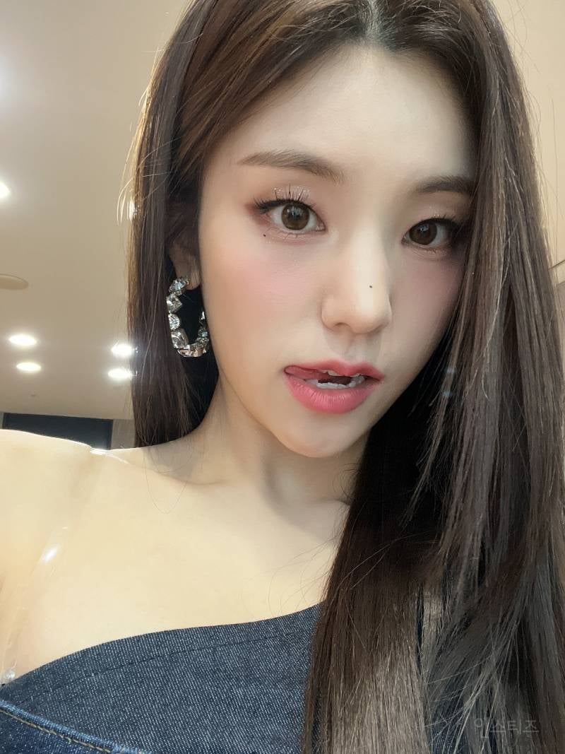 최근 코에 있는 점을 뺀 ITZY 있지 예지 | 인스티즈