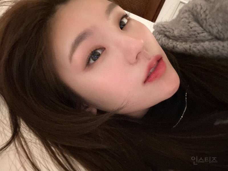 최근 코에 있는 점을 뺀 ITZY 있지 예지 | 인스티즈