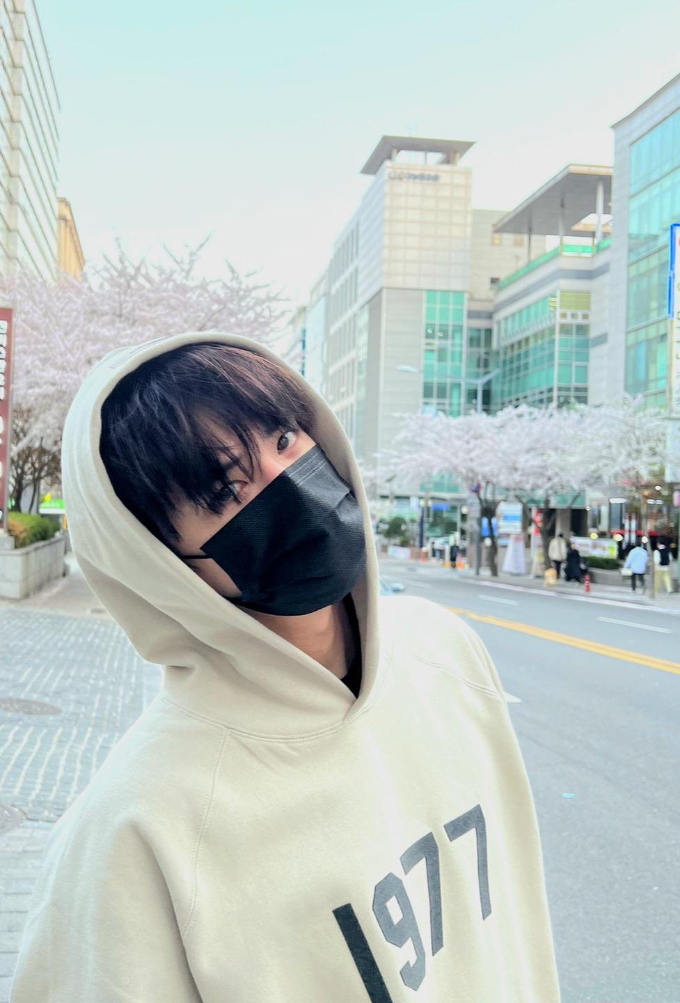 [잡담] 영훈이 피어오브갓 진짜 사랑하는데 | 인스티즈